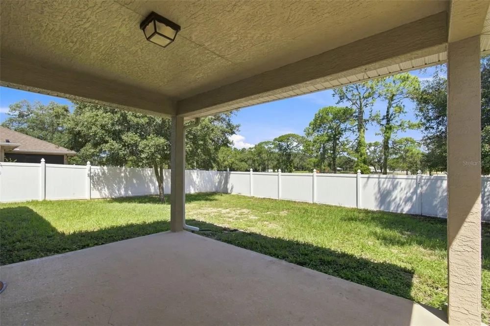 3778 FANTASY WAY Brooksville, FL 34604