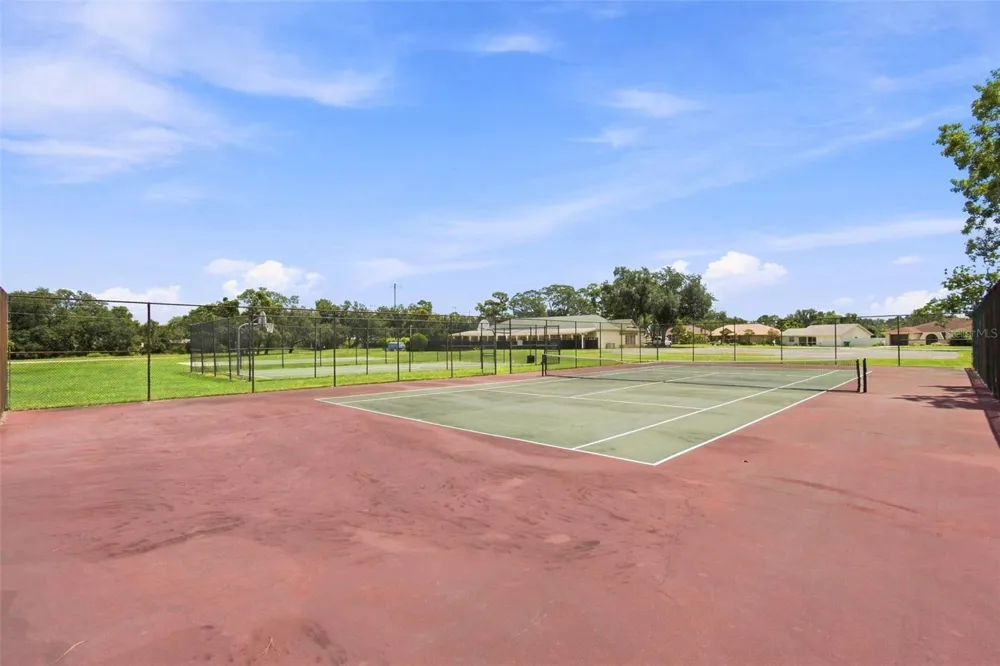 3778 FANTASY WAY Brooksville, FL 34604