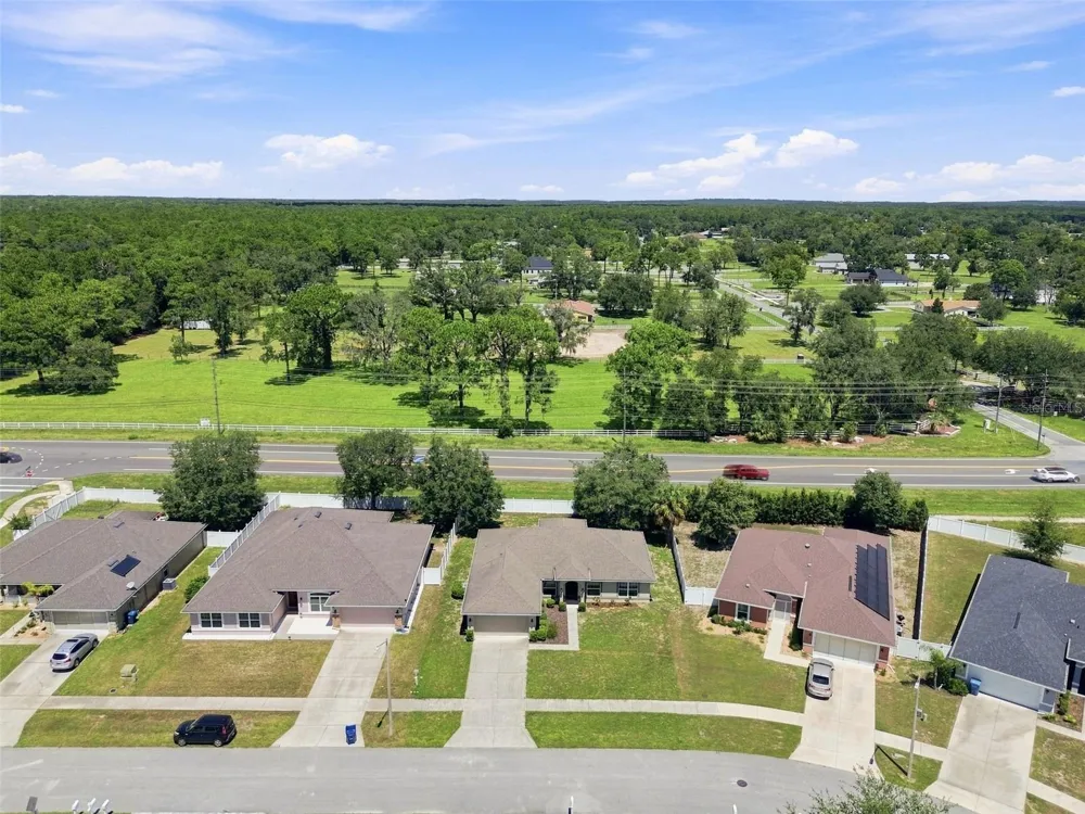 3778 FANTASY WAY Brooksville, FL 34604