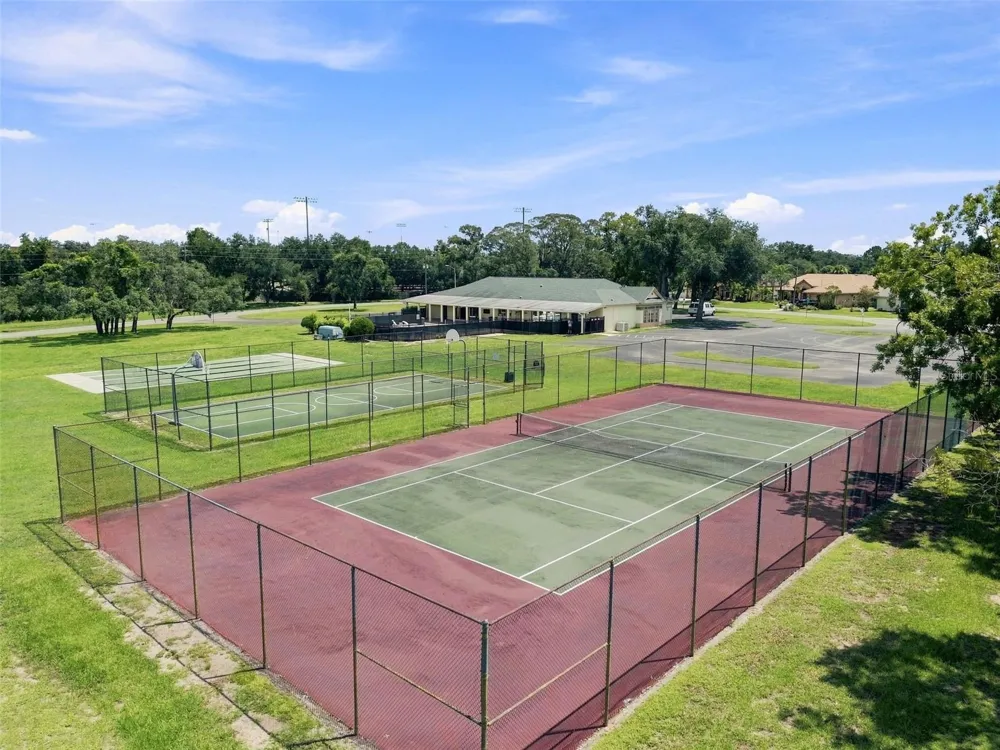 3778 FANTASY WAY Brooksville, FL 34604