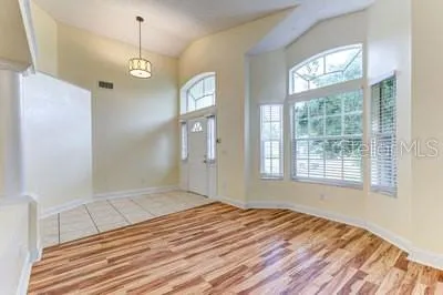 362 LEXINGDALE DRIVE Orlando, FL 32828