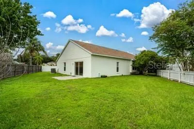 362 LEXINGDALE DRIVE Orlando, FL 32828