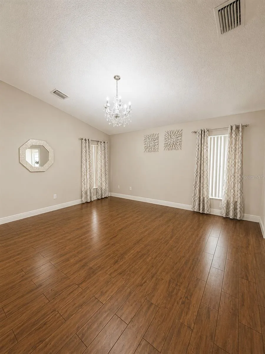 6518 APPALOOSA DRIVE Tampa, FL 33625