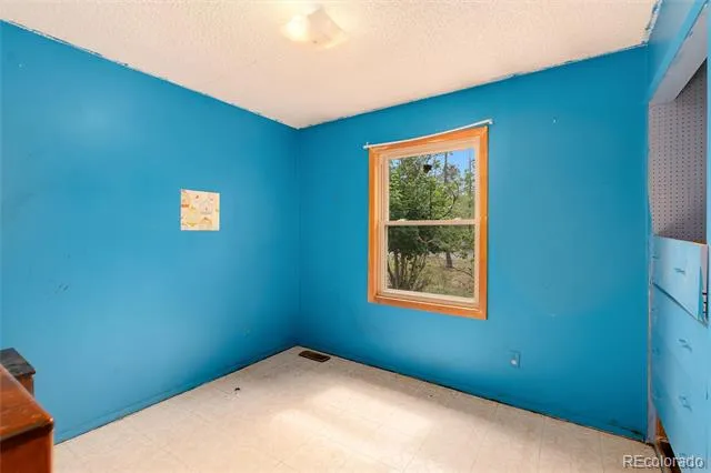 10444 Crystal Drive Morrison, CO 80465