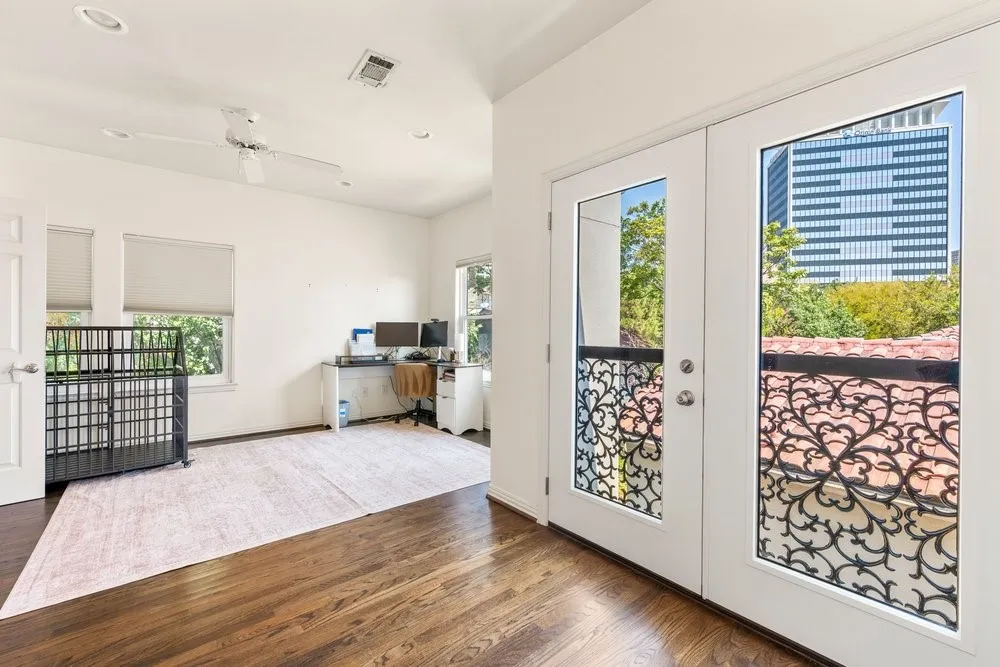 3707 Gilbert Avenue #17 Dallas, TX 75218