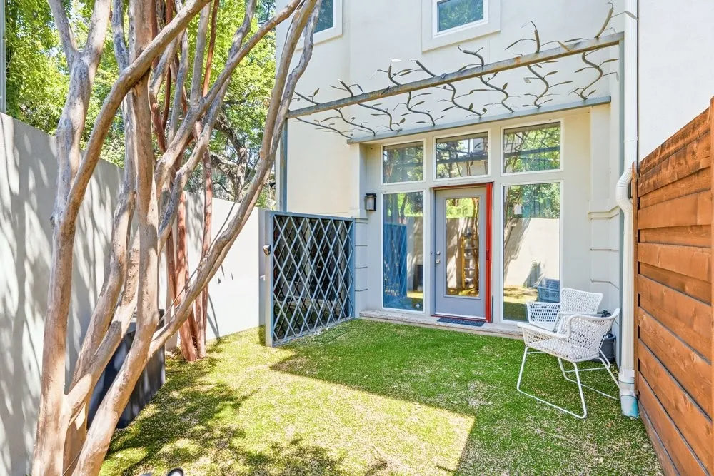 3707 Gilbert Avenue #17 Dallas, TX 75218