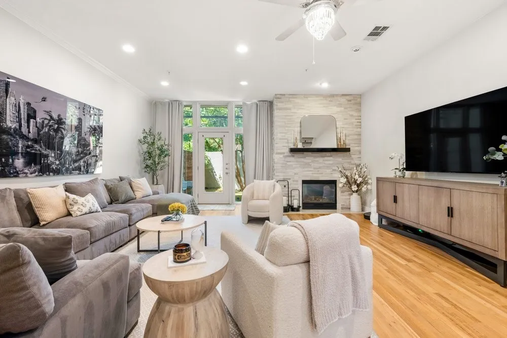 3707 Gilbert Avenue #17 Dallas, TX 75218