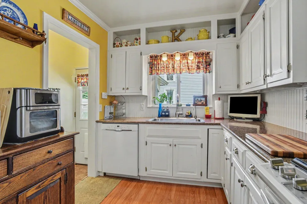 545 Madison Street Marshall, MI 49068