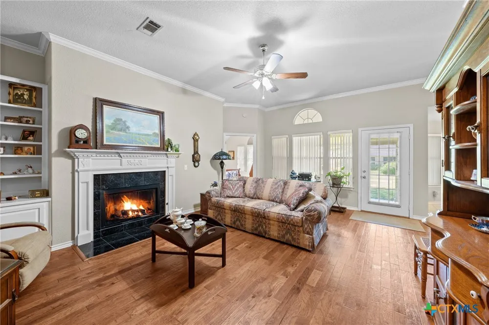 103 Village Drive Georgetown, TX 78628