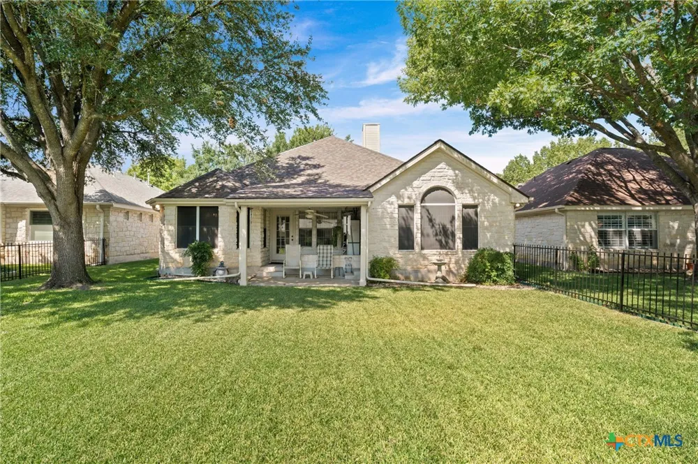 103 Village Drive Georgetown, TX 78628