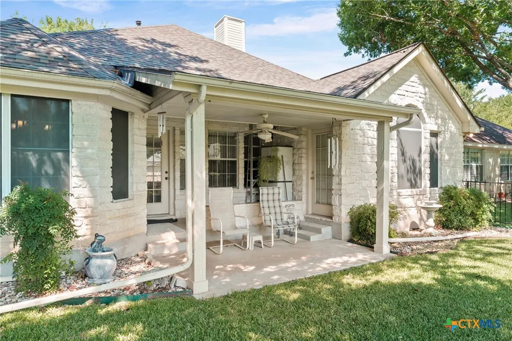 103 Village Drive Georgetown, TX 78628