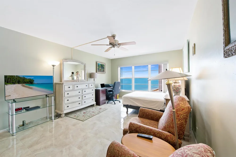 3850 Galt Ocean Drive #901 Fort Lauderdale, FL 33308