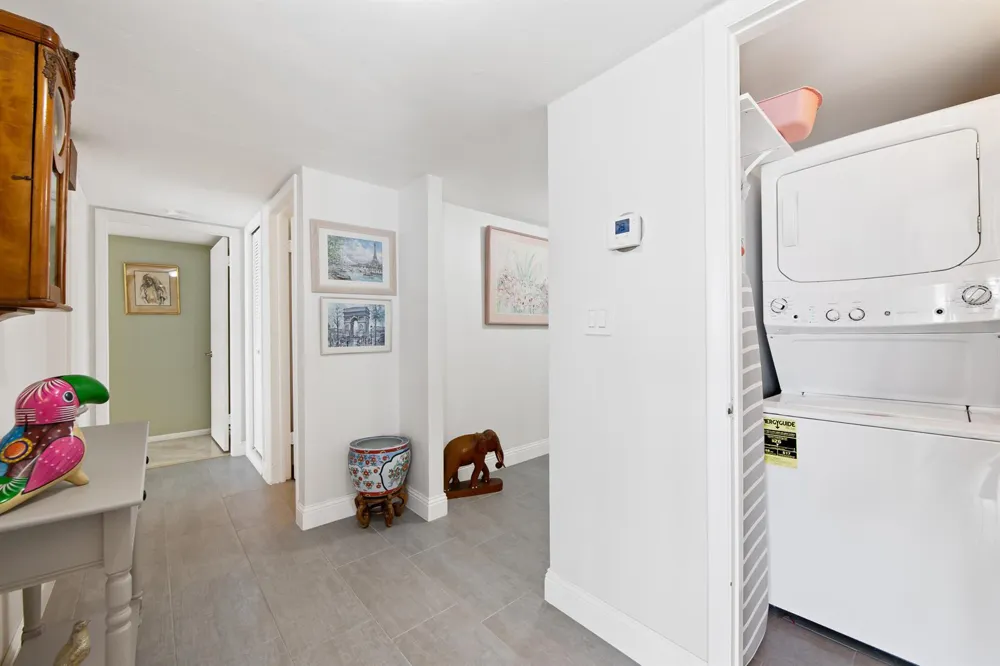 3850 Galt Ocean Drive #901 Fort Lauderdale, FL 33308