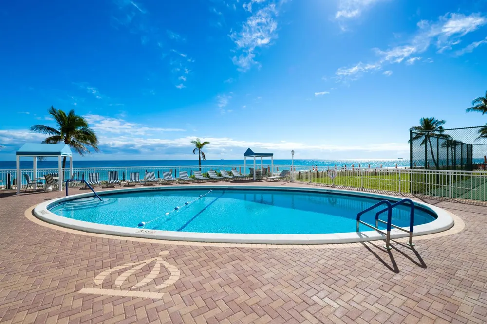 3850 Galt Ocean Drive #901 Fort Lauderdale, FL 33308
