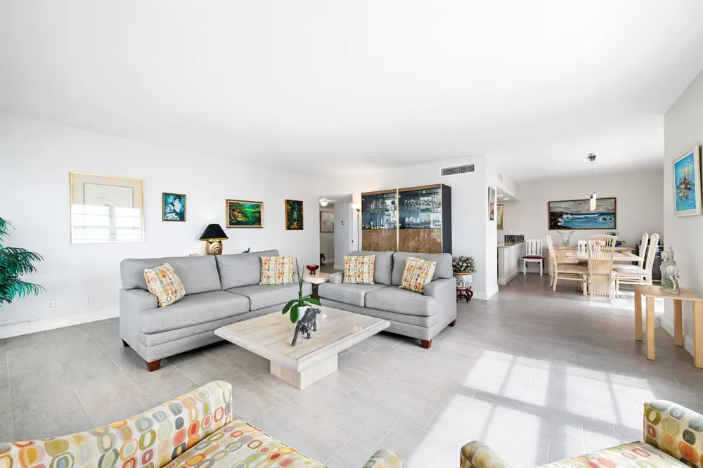 3850 Galt Ocean Drive #901 Fort Lauderdale, FL 33308