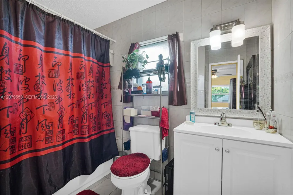 2760 NW 23rd St Fort Lauderdale, FL 33311