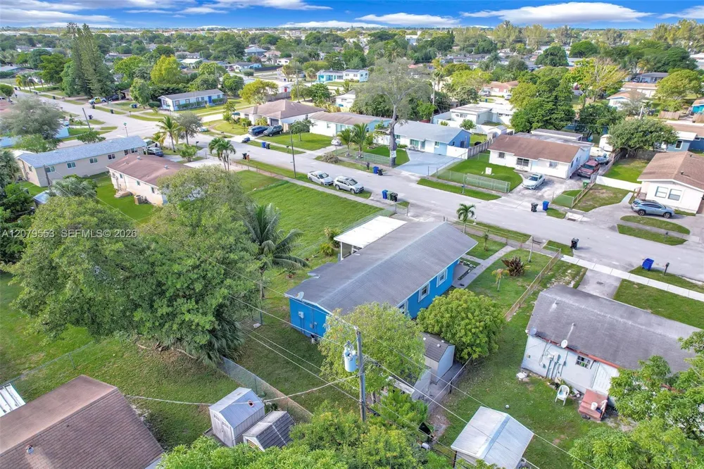 2760 NW 23rd St Fort Lauderdale, FL 33311