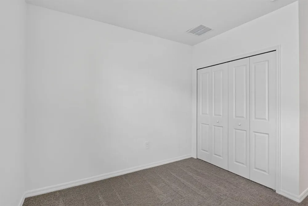 243 LAKESIDE BREEZE WAY Lehigh Acres, FL 33936