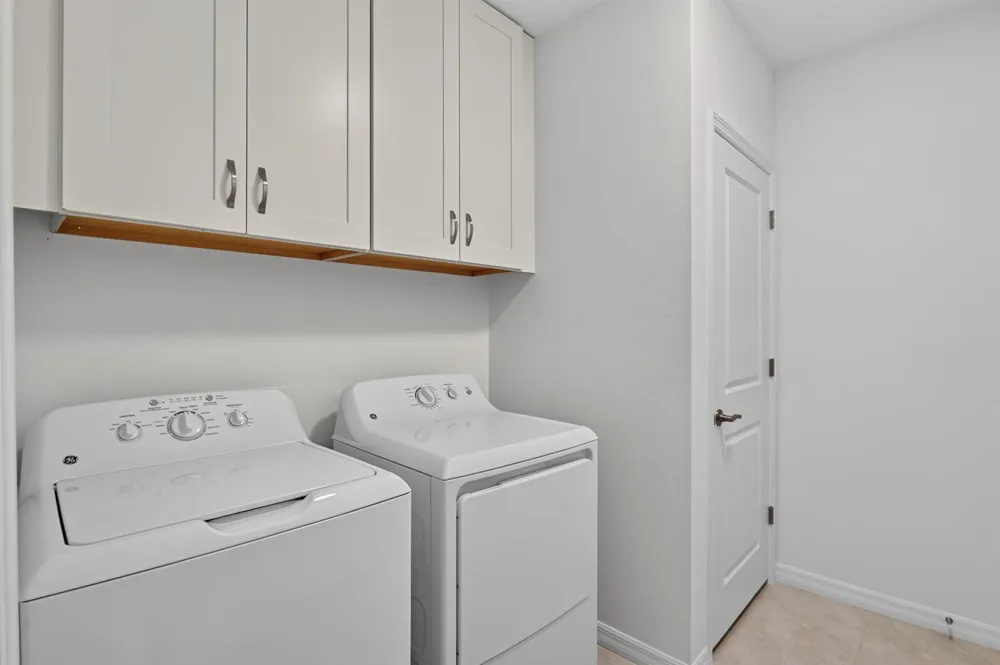 243 LAKESIDE BREEZE WAY Lehigh Acres, FL 33936