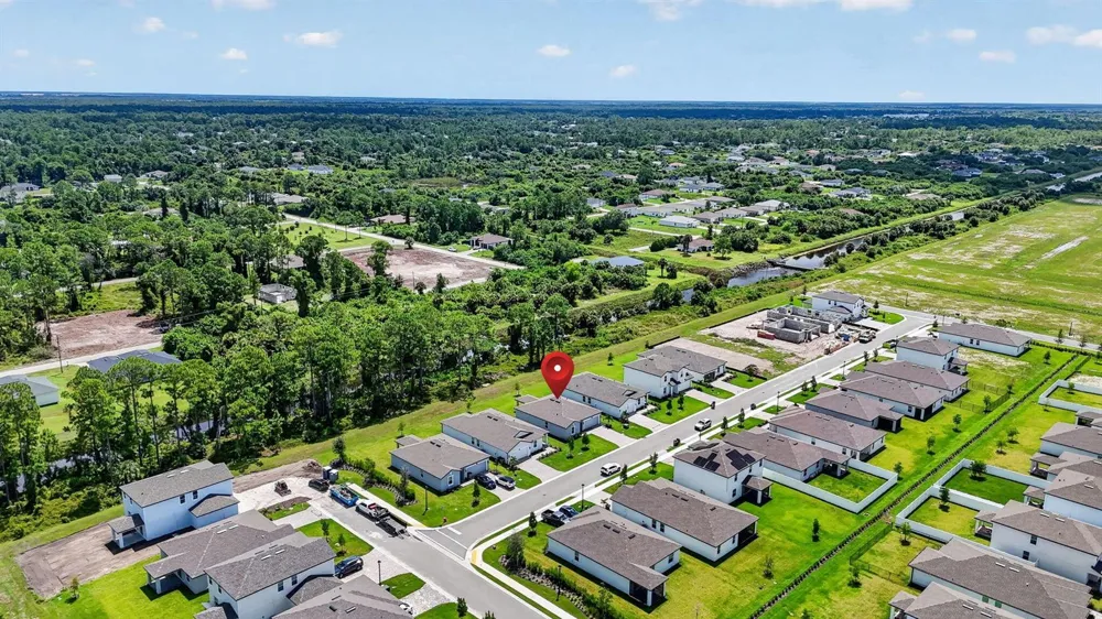 243 LAKESIDE BREEZE WAY Lehigh Acres, FL 33936