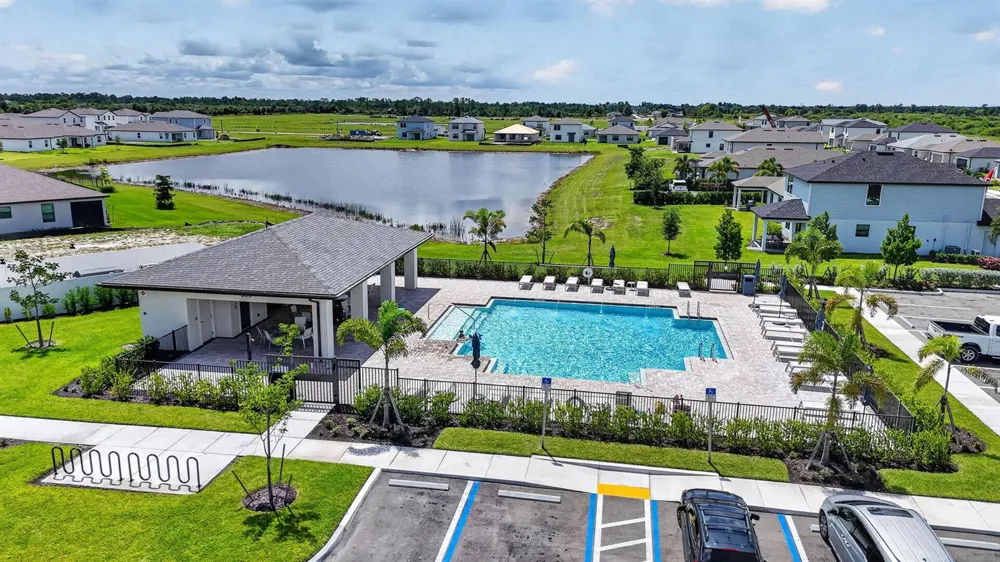 243 LAKESIDE BREEZE WAY Lehigh Acres, FL 33936