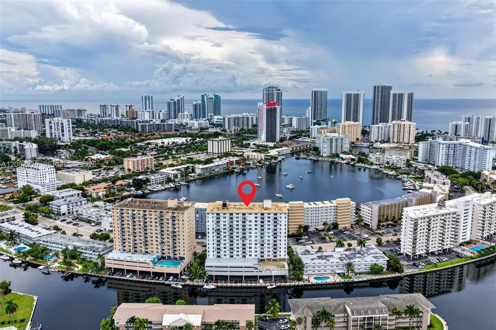 427 Golden Isles Dr #11C Hallandale Beach, FL 33009