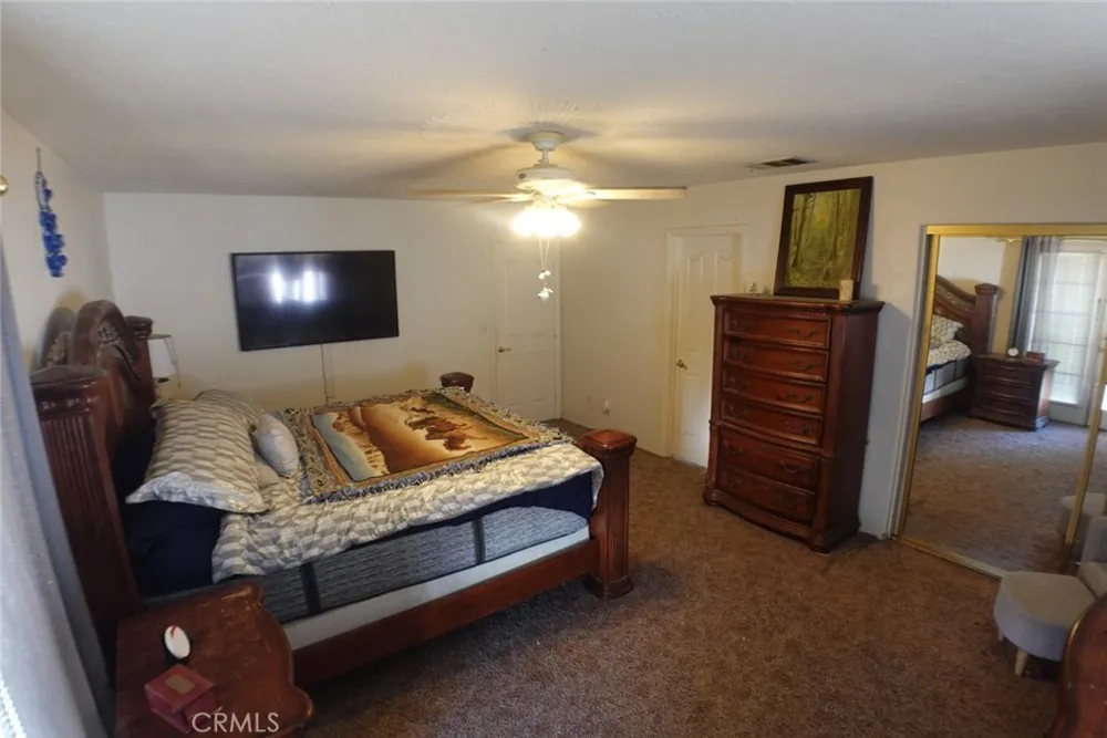 18296 Fairburn Hesperia, CA 92345