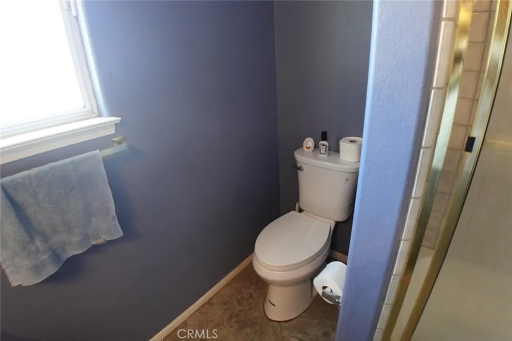 18296 Fairburn Hesperia, CA 92345