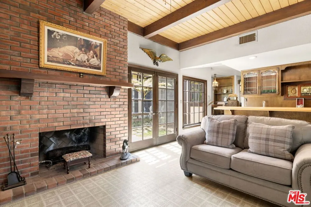 739 24th Street Santa Monica, CA 90402