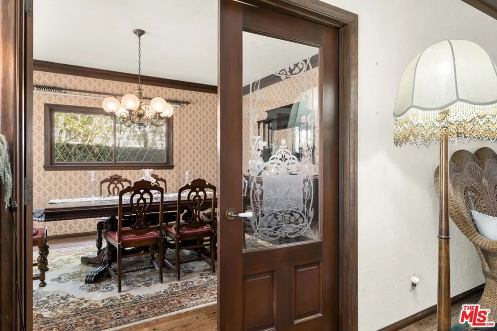 739 24th Street Santa Monica, CA 90402