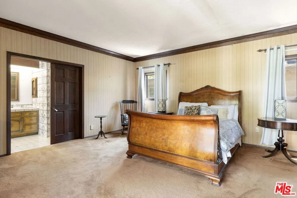 739 24th Street Santa Monica, CA 90402