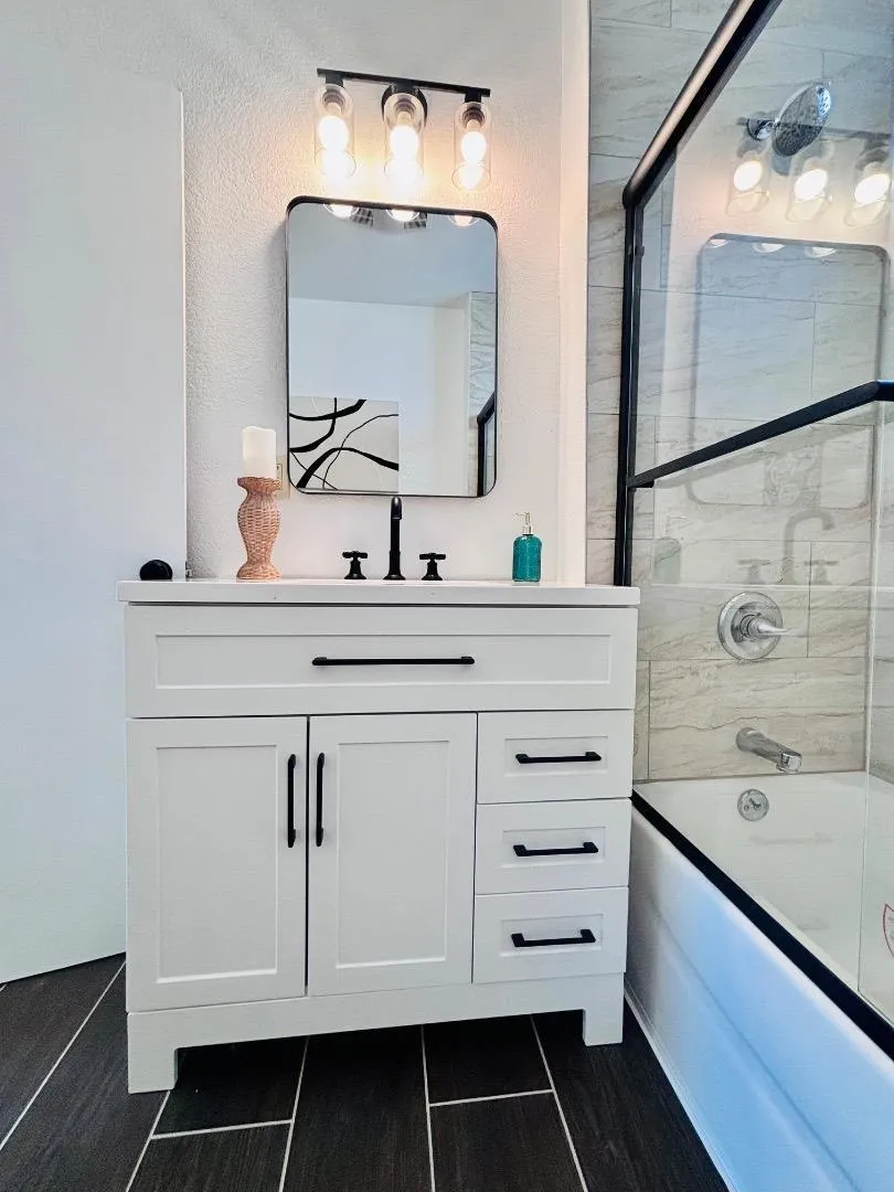 445 Vista grande Avenue Daly City, CA 94014