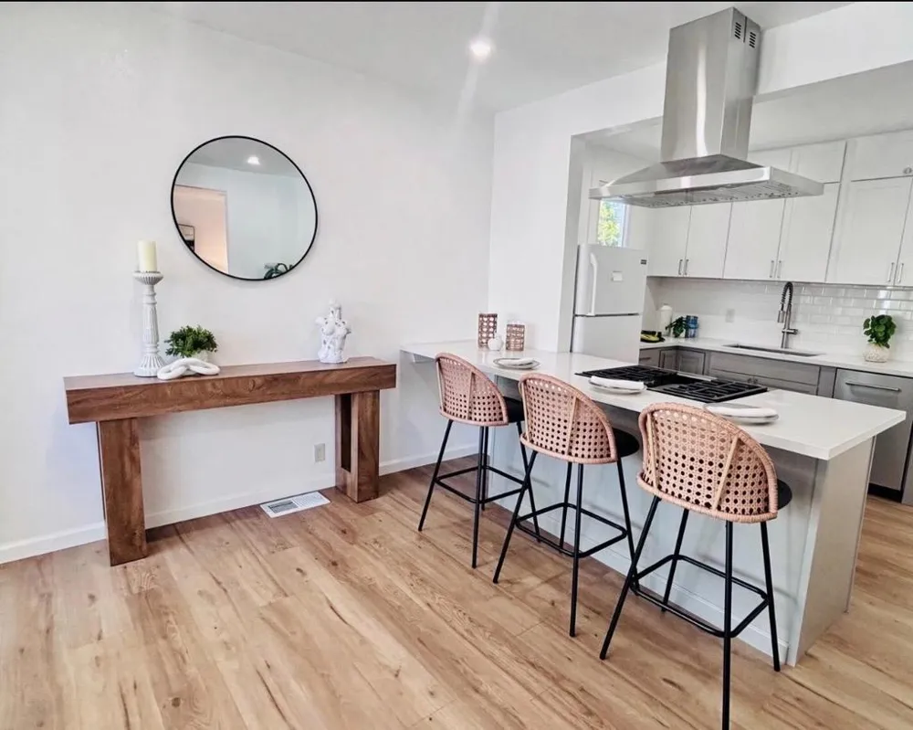 445 Vista grande Avenue Daly City, CA 94014