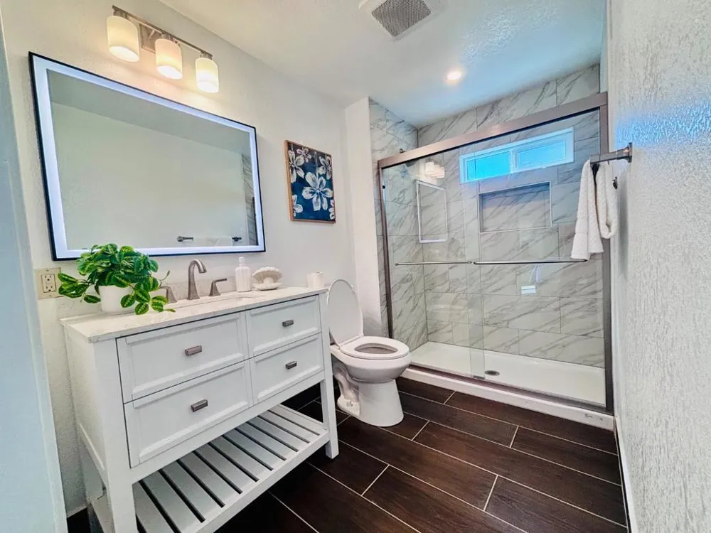 445 Vista grande Avenue Daly City, CA 94014