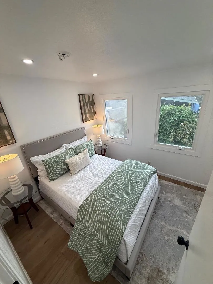 445 Vista grande Avenue Daly City, CA 94014
