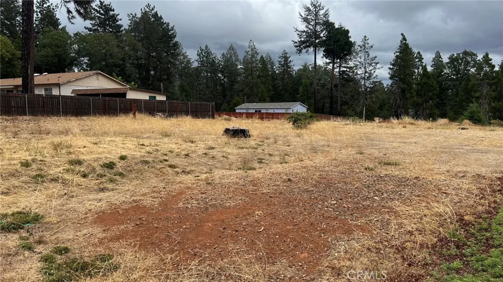 13757 Endicot Magalia, CA 95954