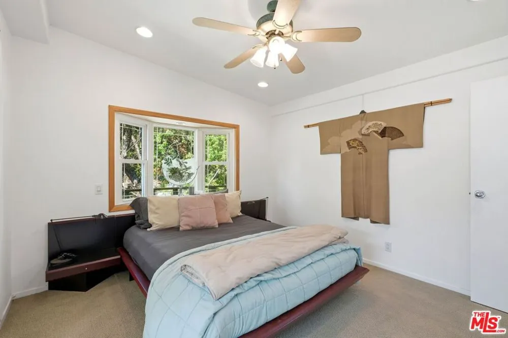 67 Paradise Cove Malibu, CA 90265