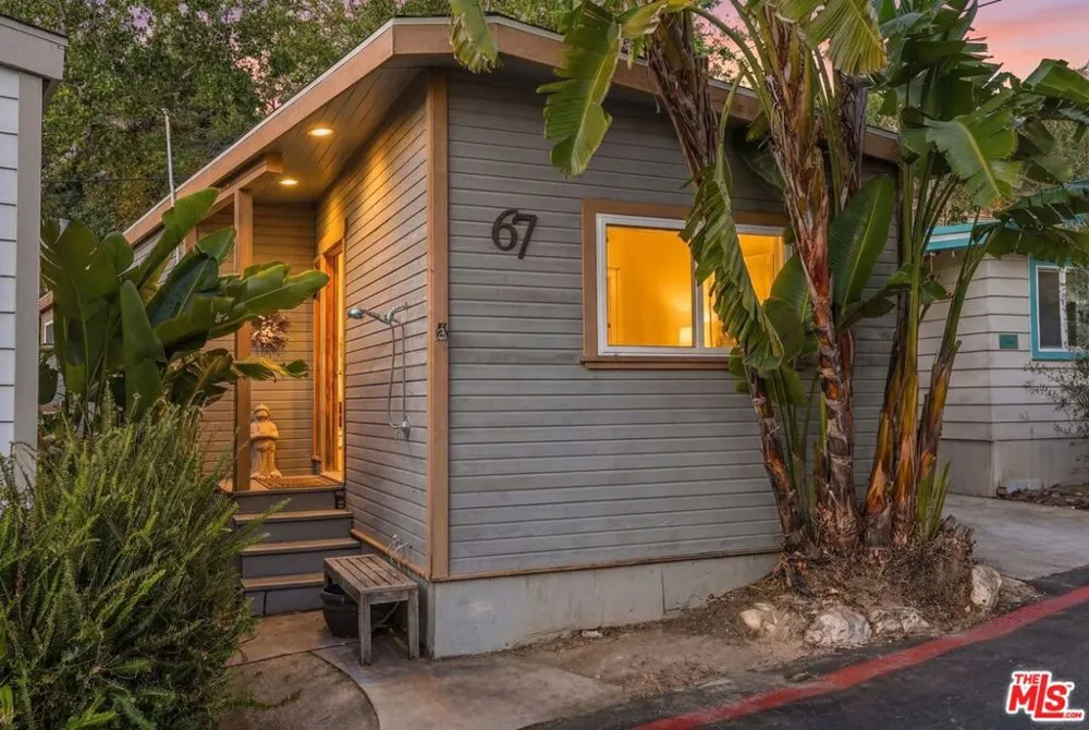 67 Paradise Cove Malibu, CA 90265