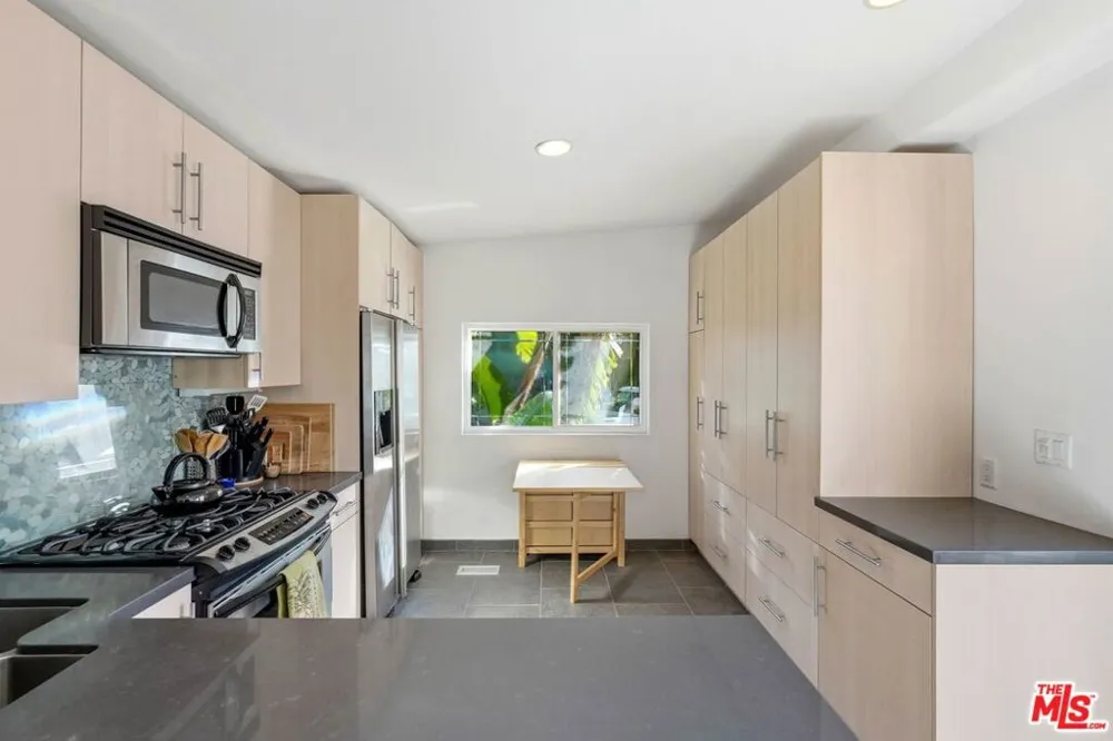 67 Paradise Cove Malibu, CA 90265