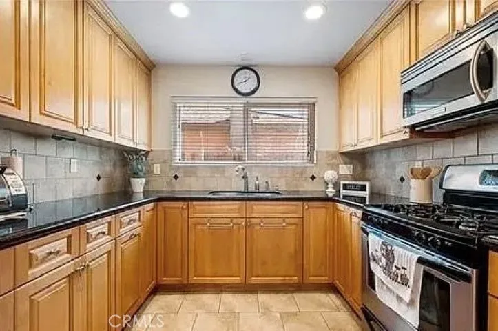 4411 Boston Way Oxnard, CA 93033