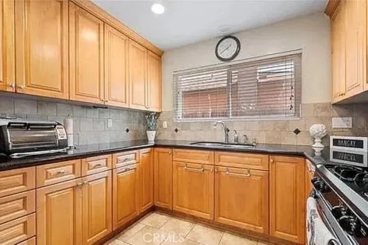 4411 Boston Way Oxnard, CA 93033