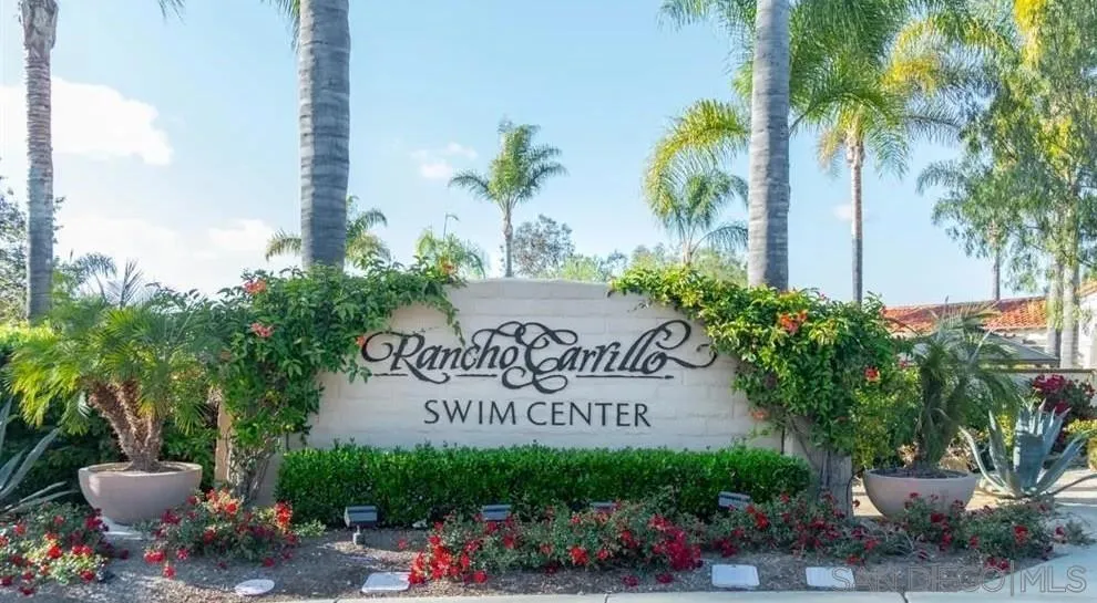 6302 Paseo Descanso Carlsbad, CA 92009