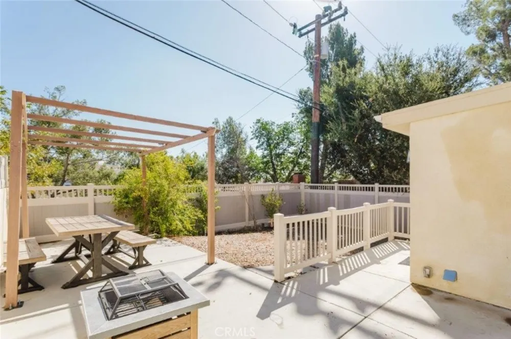 21461 Mayan Drive Chatsworth, CA 91311