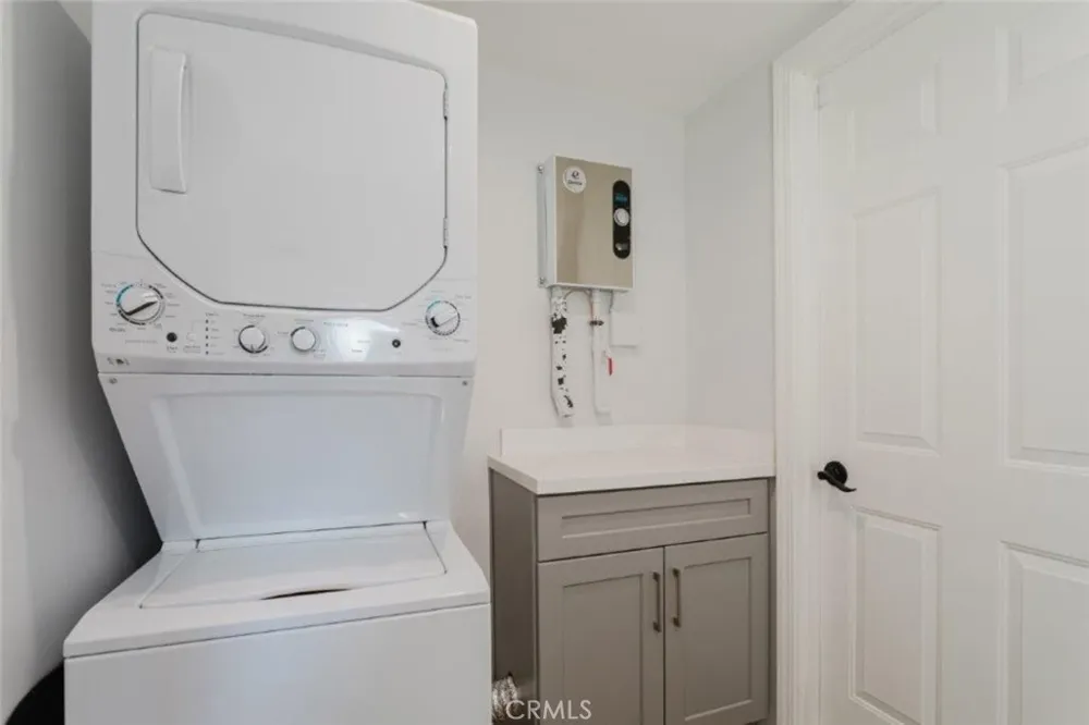 21461 Mayan Drive Chatsworth, CA 91311