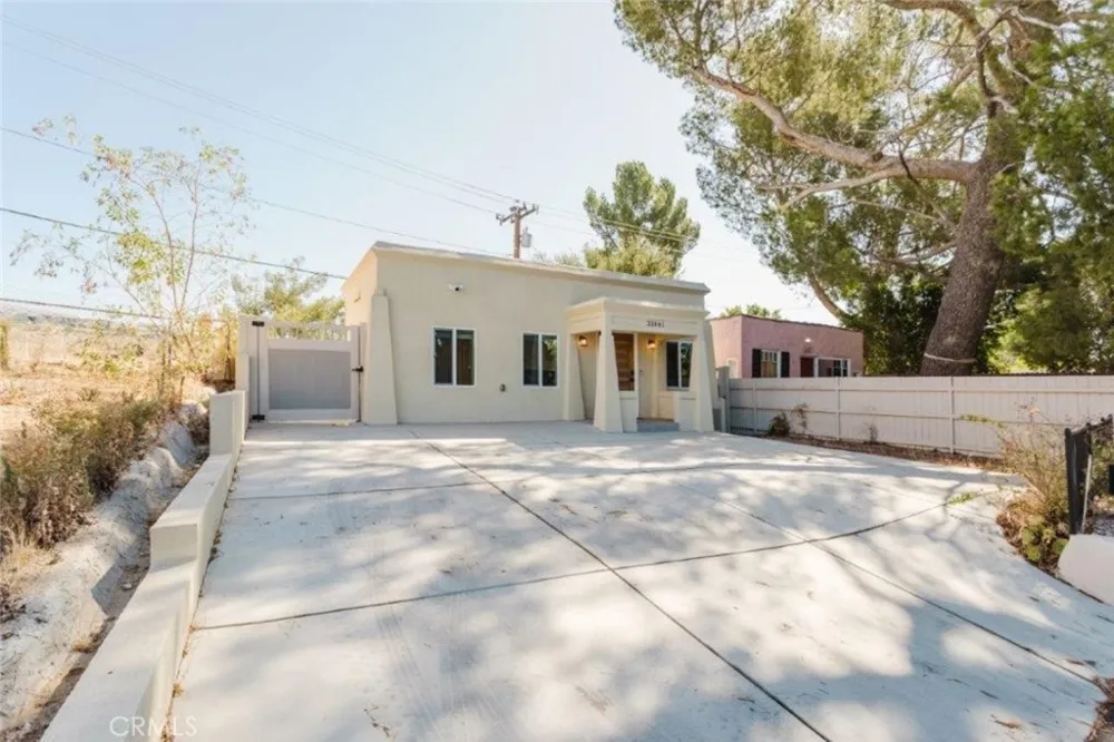 21461 Mayan Drive Chatsworth, CA 91311