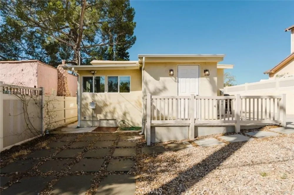 21461 Mayan Drive Chatsworth, CA 91311