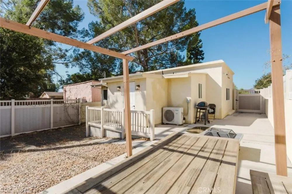 21461 Mayan Drive Chatsworth, CA 91311