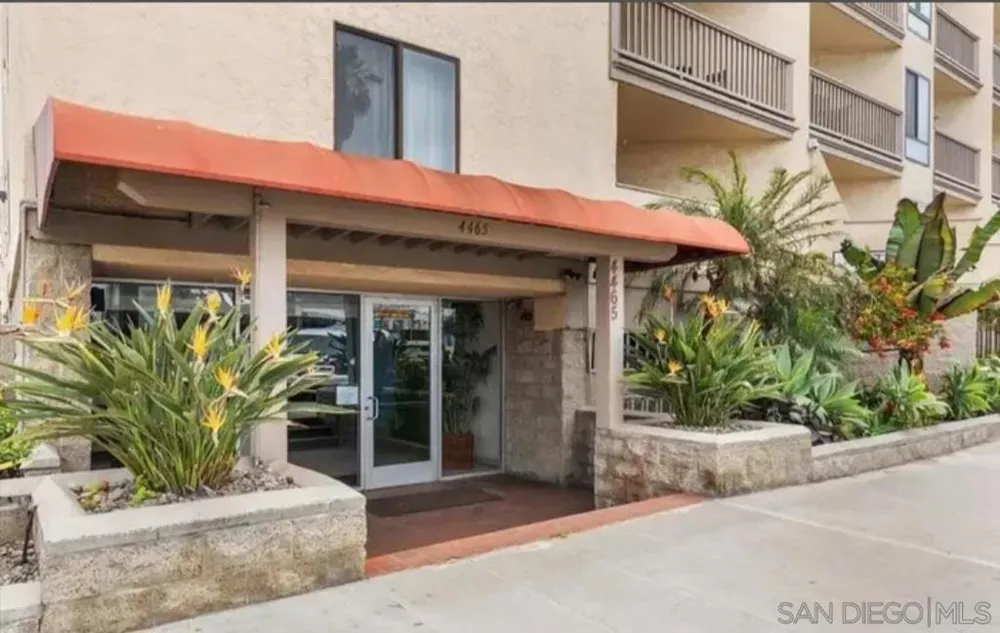 4465 Ocean Front #4 San Diego, CA 92109