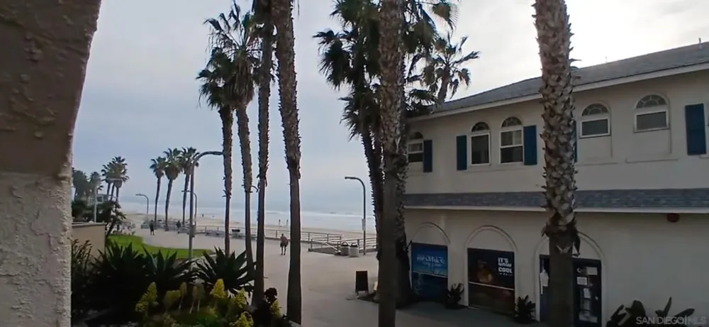 4465 Ocean Front #4 San Diego, CA 92109