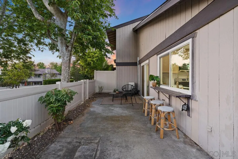 17340 Caminito Canasto San Diego, CA 92127